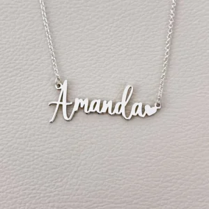 COLLAR CON NOMBRE PERSONALIZADO