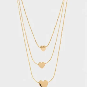 collar con corazones